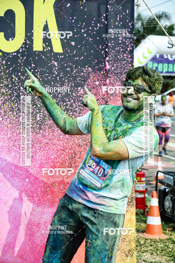 Buy your photos of the eventColor Race Brasil - S�o Carlos on Fotop