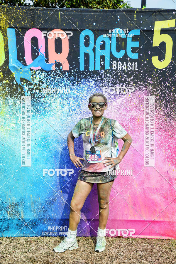 Buy your photos of the eventColor Race Brasil - S�o Carlos on Fotop