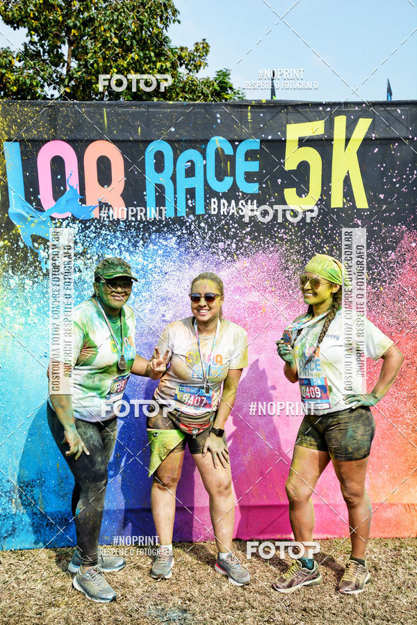 Buy your photos of the eventColor Race Brasil - S�o Carlos on Fotop