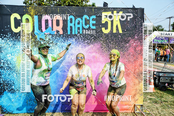 Buy your photos of the eventColor Race Brasil - S�o Carlos on Fotop