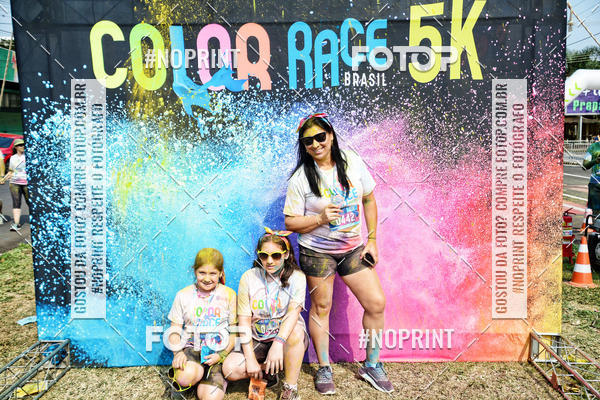 Buy your photos of the eventColor Race Brasil - S�o Carlos on Fotop