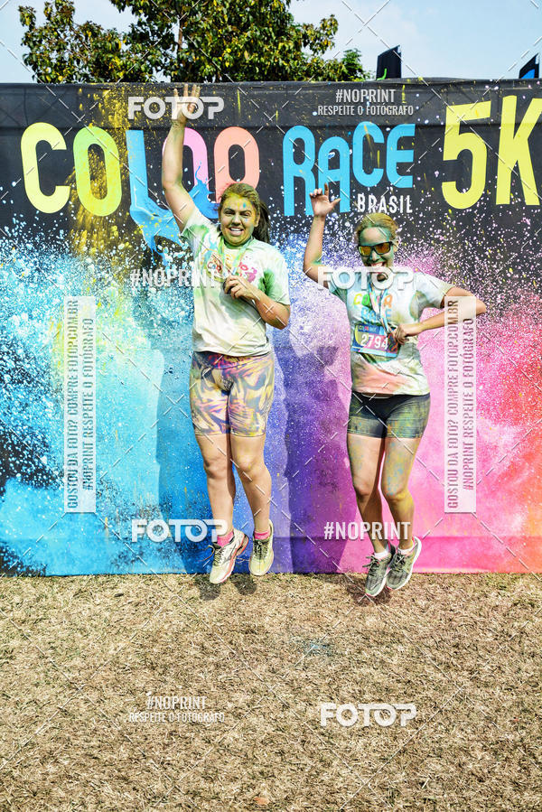 Buy your photos of the eventColor Race Brasil - S�o Carlos on Fotop