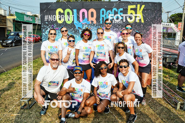 Buy your photos of the eventColor Race Brasil - S�o Carlos on Fotop