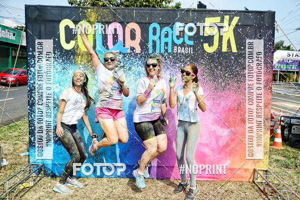 Buy your photos of the eventColor Race Brasil - S�o Carlos on Fotop