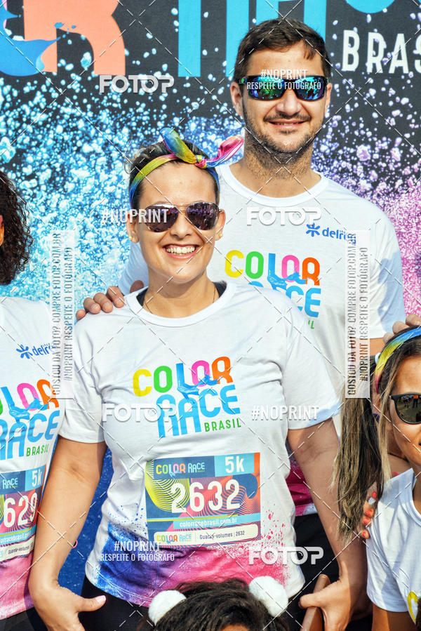 Buy your photos of the eventColor Race Brasil - S�o Carlos on Fotop