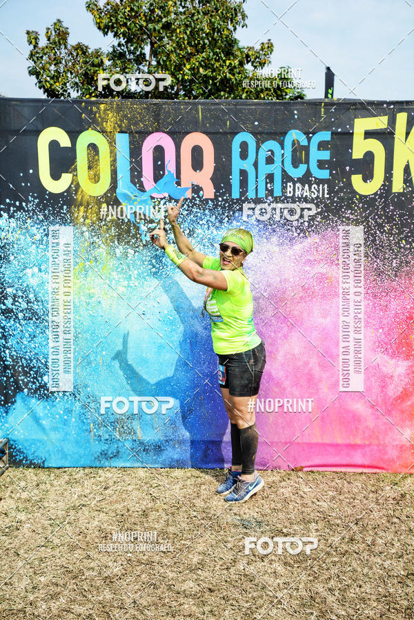 Buy your photos of the eventColor Race Brasil - S�o Carlos on Fotop