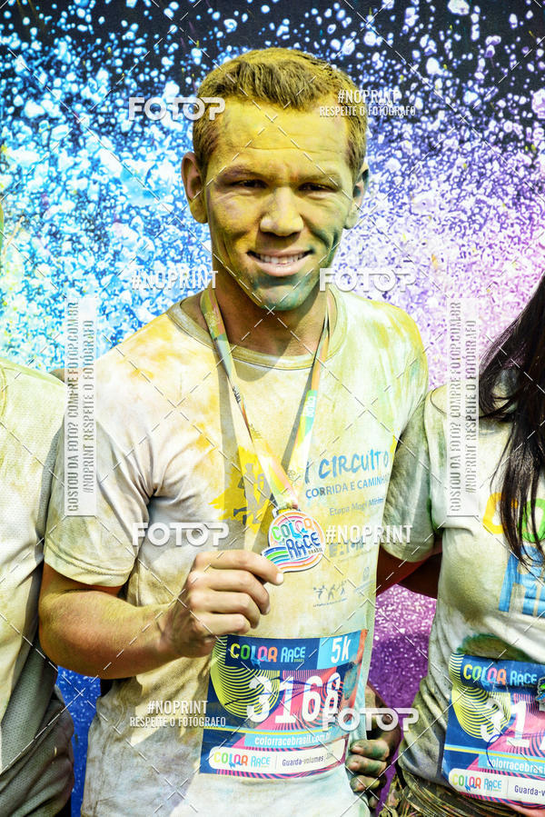 Buy your photos of the eventColor Race Brasil - S�o Carlos on Fotop