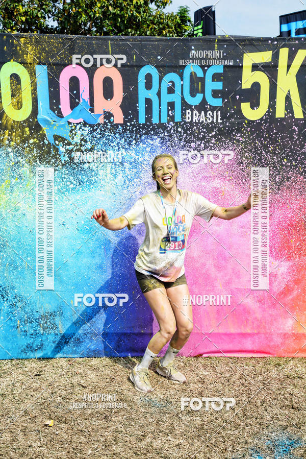 Buy your photos of the eventColor Race Brasil - S�o Carlos on Fotop