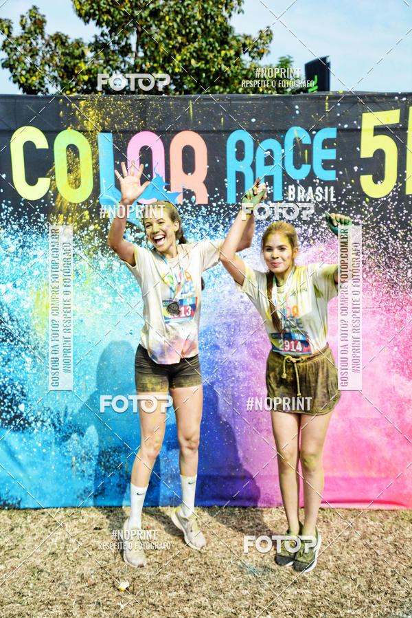 Buy your photos of the eventColor Race Brasil - S�o Carlos on Fotop