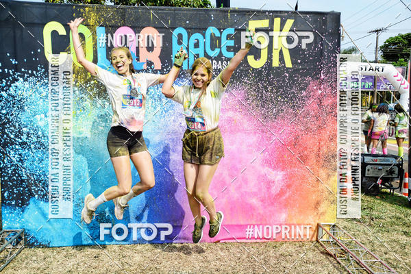 Buy your photos of the eventColor Race Brasil - S�o Carlos on Fotop