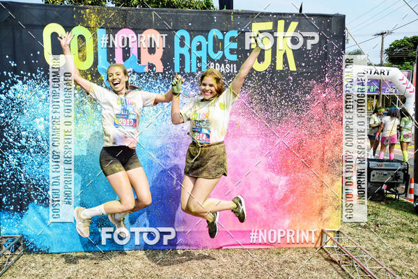 Buy your photos of the eventColor Race Brasil - S�o Carlos on Fotop