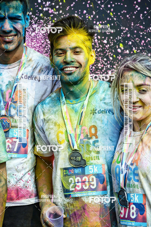 Buy your photos of the eventColor Race Brasil - S�o Carlos on Fotop