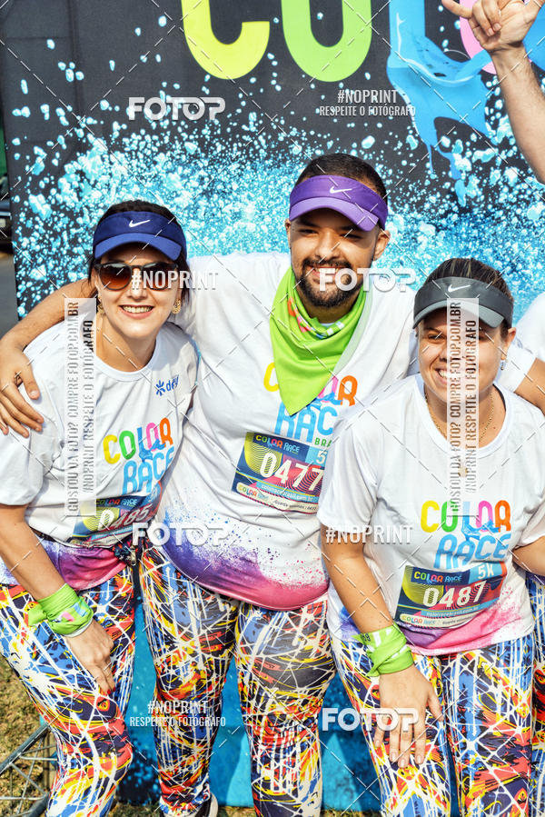 Buy your photos of the eventColor Race Brasil - S�o Carlos on Fotop