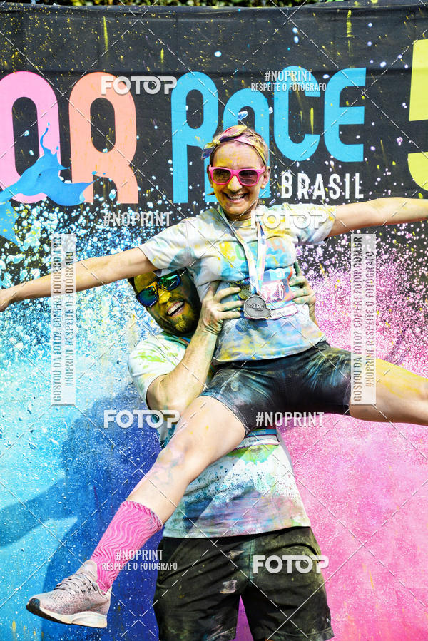 Buy your photos of the eventColor Race Brasil - S�o Carlos on Fotop