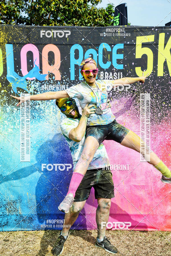 Buy your photos of the eventColor Race Brasil - S�o Carlos on Fotop