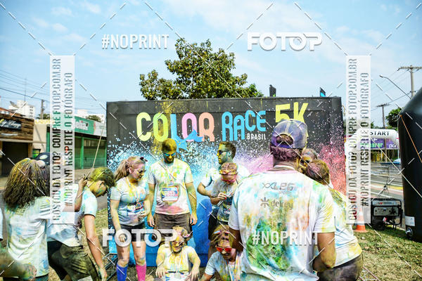 Buy your photos of the eventColor Race Brasil - S�o Carlos on Fotop