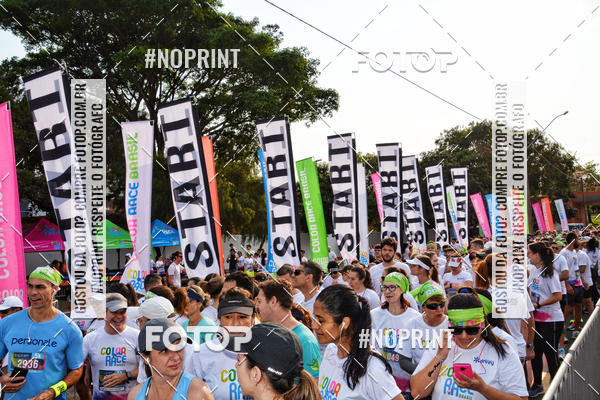 Buy your photos of the eventColor Race Brasil - S�o Carlos on Fotop