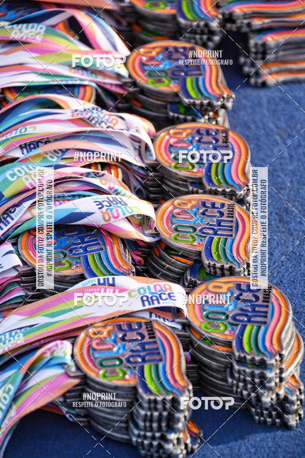 Buy your photos of the eventColor Race Brasil - S�o Carlos on Fotop