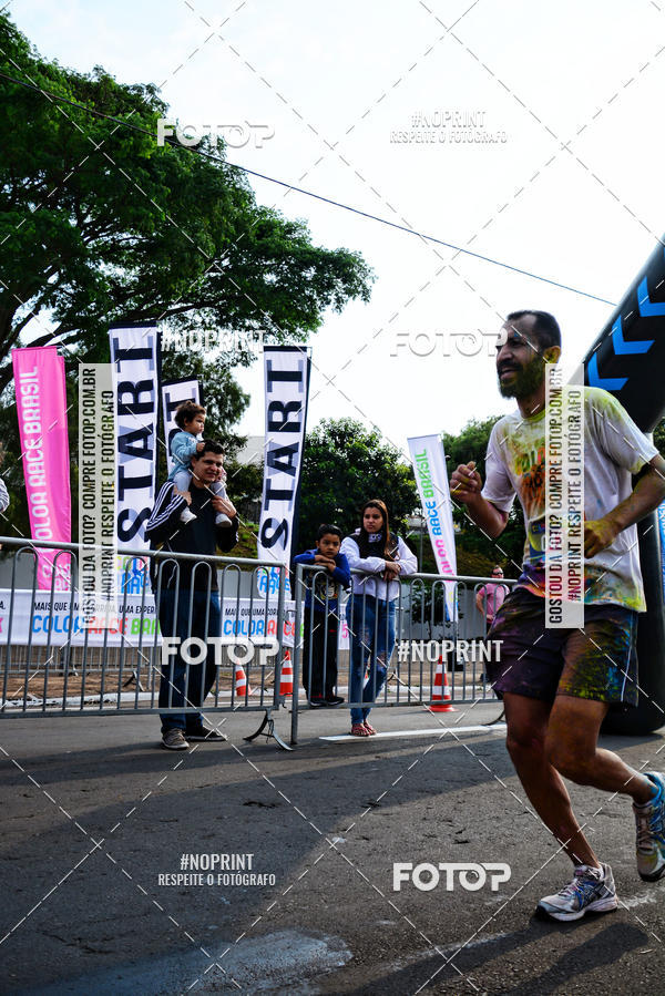 Buy your photos of the eventColor Race Brasil - S�o Carlos on Fotop