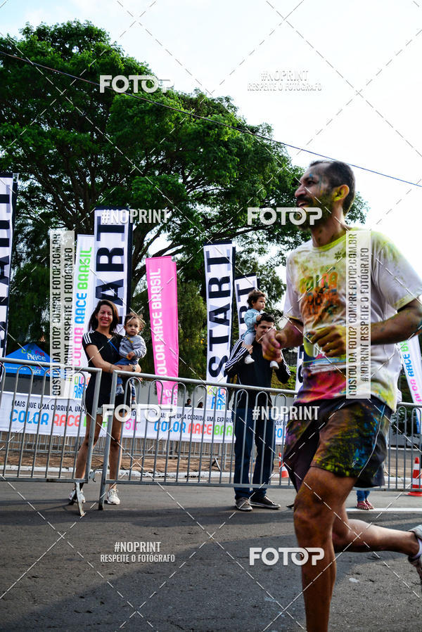 Buy your photos of the eventColor Race Brasil - S�o Carlos on Fotop