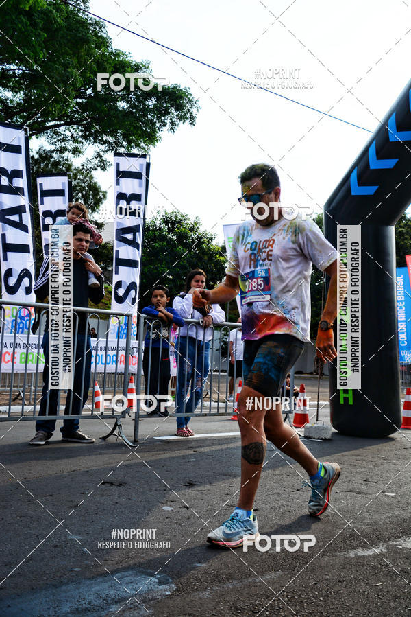Buy your photos of the eventColor Race Brasil - S�o Carlos on Fotop
