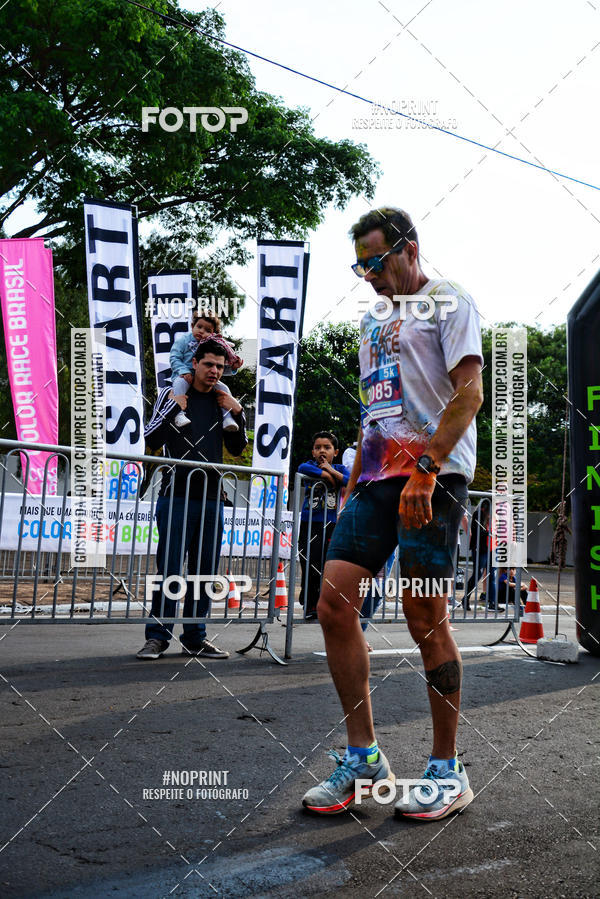 Buy your photos of the eventColor Race Brasil - S�o Carlos on Fotop