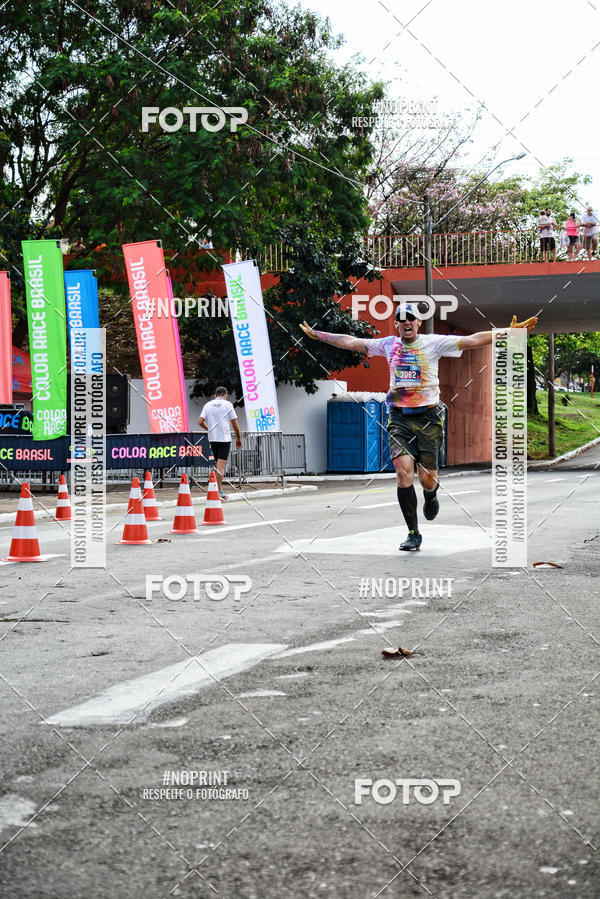 Buy your photos of the eventColor Race Brasil - S�o Carlos on Fotop