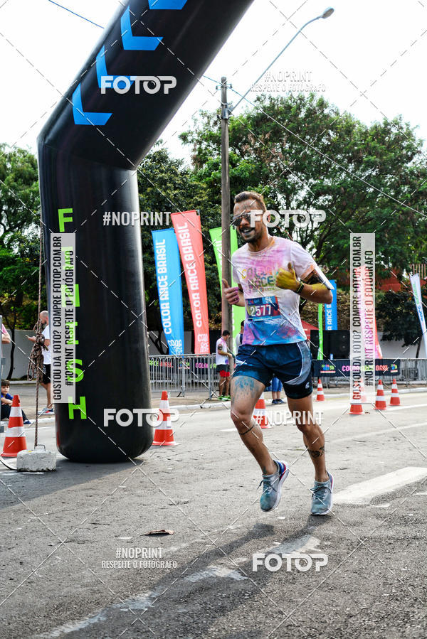 Buy your photos of the eventColor Race Brasil - S�o Carlos on Fotop
