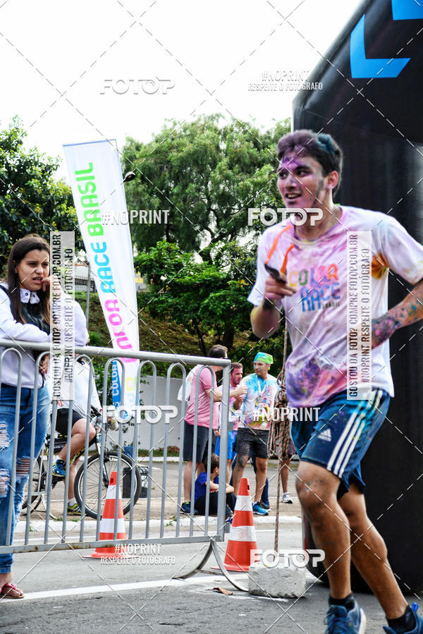 Buy your photos of the eventColor Race Brasil - S�o Carlos on Fotop