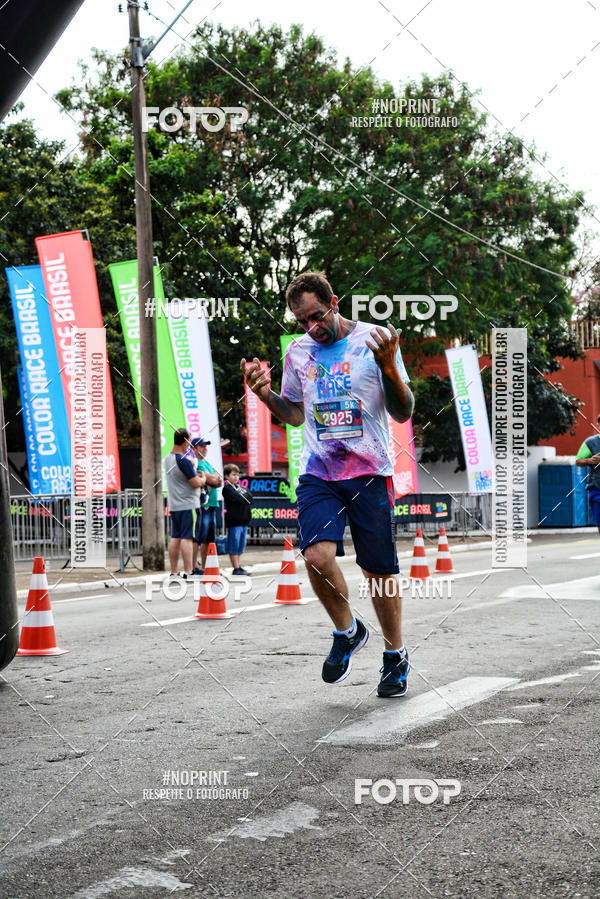 Buy your photos of the eventColor Race Brasil - S�o Carlos on Fotop