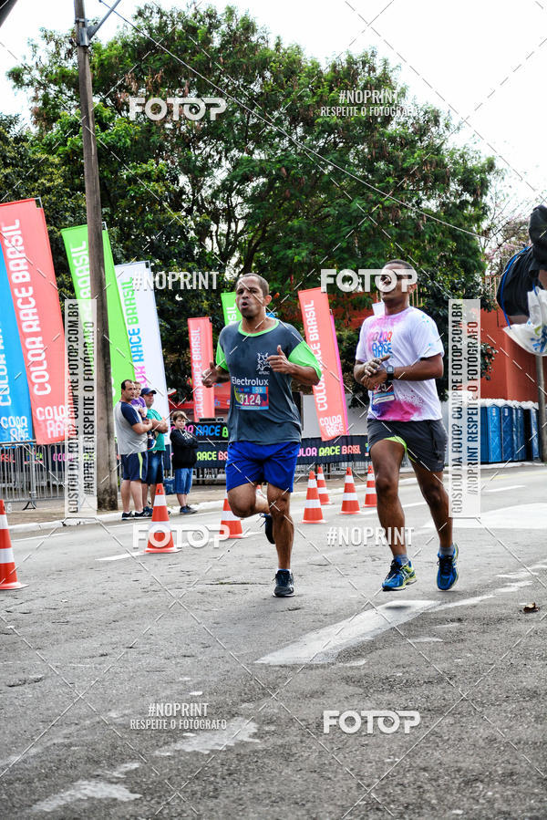 Buy your photos of the eventColor Race Brasil - S�o Carlos on Fotop