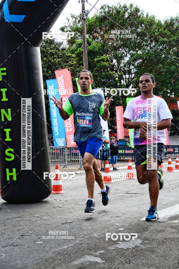 Buy your photos of the eventColor Race Brasil - S�o Carlos on Fotop