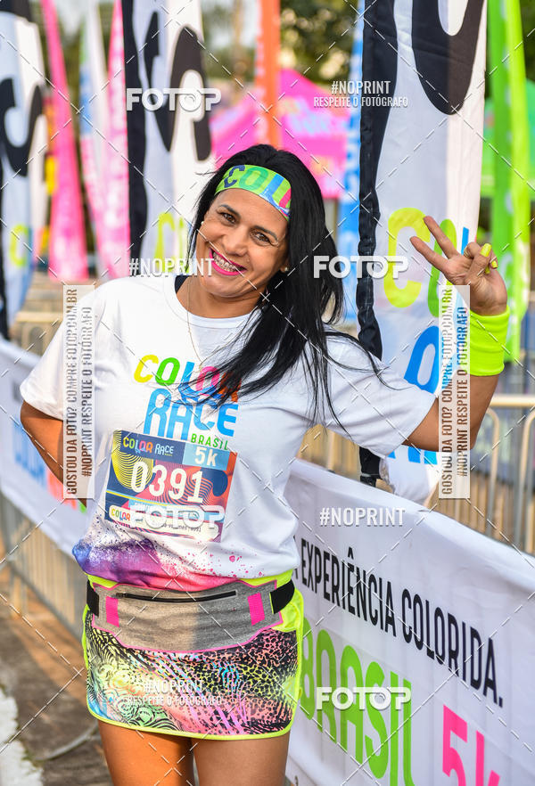 Buy your photos of the eventColor Race Brasil - S�o Carlos on Fotop