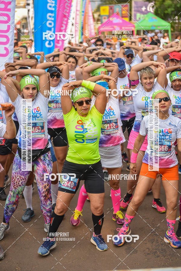 Buy your photos of the eventColor Race Brasil - S�o Carlos on Fotop