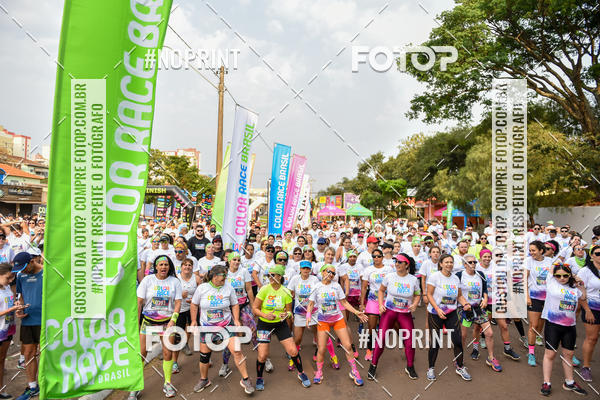Buy your photos of the eventColor Race Brasil - S�o Carlos on Fotop