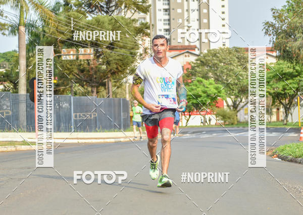 Buy your photos of the eventColor Race Brasil - S�o Carlos on Fotop