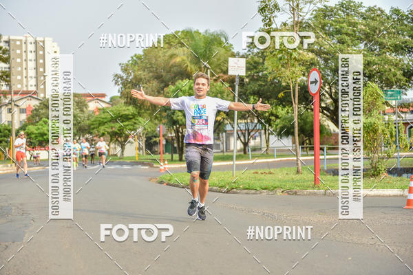 Buy your photos of the eventColor Race Brasil - S�o Carlos on Fotop