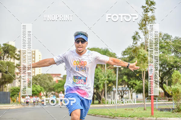 Buy your photos of the eventColor Race Brasil - S�o Carlos on Fotop