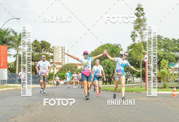 Buy your photos of the eventColor Race Brasil - S�o Carlos on Fotop