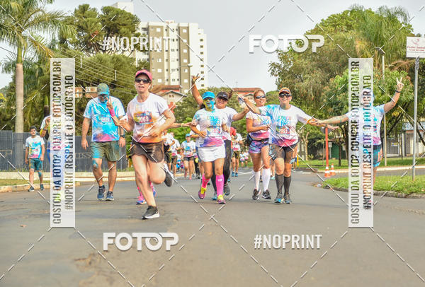 Buy your photos of the eventColor Race Brasil - S�o Carlos on Fotop