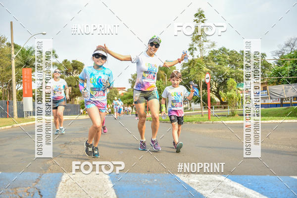 Buy your photos of the eventColor Race Brasil - So Carlos on Fotop