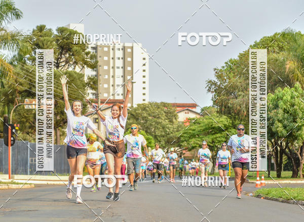 Buy your photos of the eventColor Race Brasil - So Carlos on Fotop