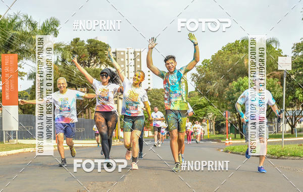 Buy your photos of the eventColor Race Brasil - So Carlos on Fotop