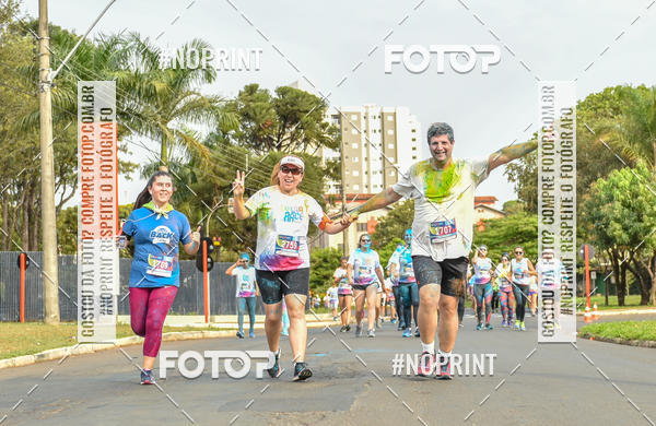 Buy your photos of the eventColor Race Brasil - So Carlos on Fotop