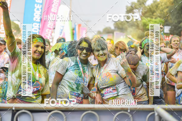 Buy your photos of the eventColor Race Brasil - So Carlos on Fotop