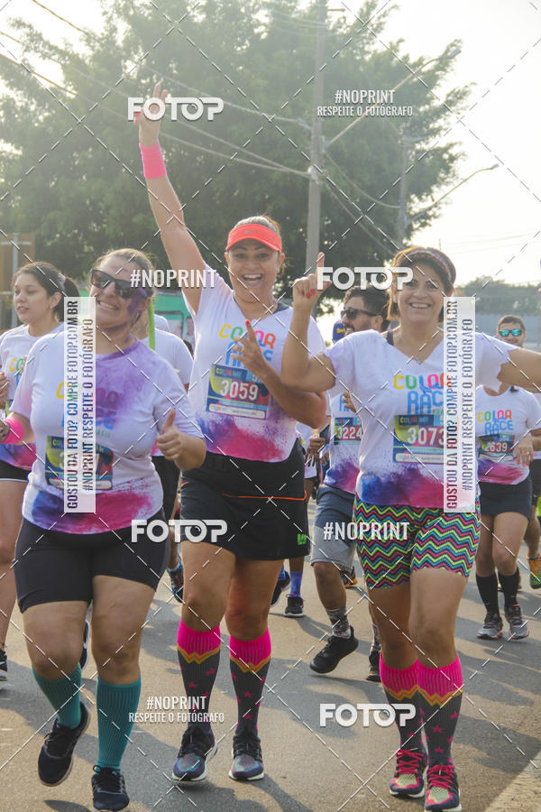 Buy your photos of the eventColor Race Brasil - S�o Carlos on Fotop