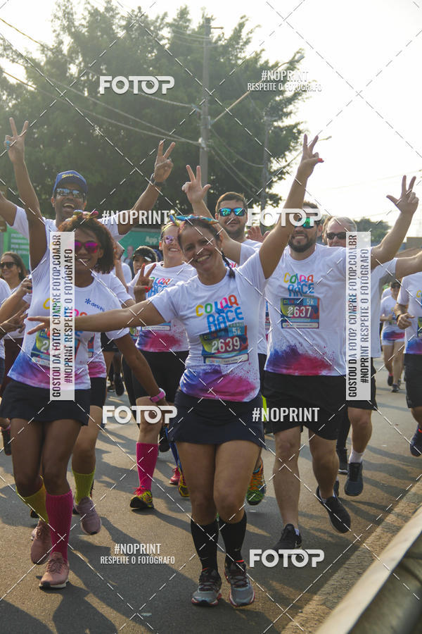 Buy your photos of the eventColor Race Brasil - S�o Carlos on Fotop