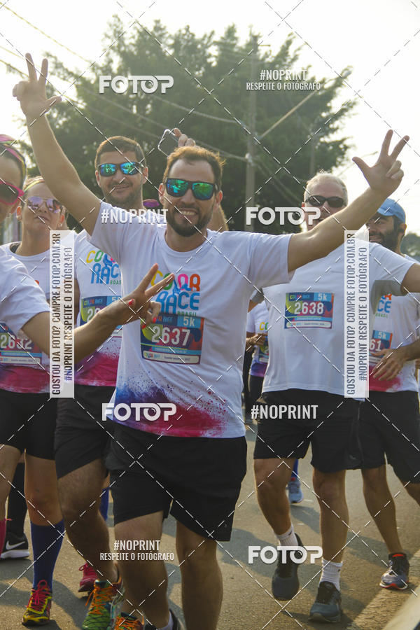 Buy your photos of the eventColor Race Brasil - S�o Carlos on Fotop