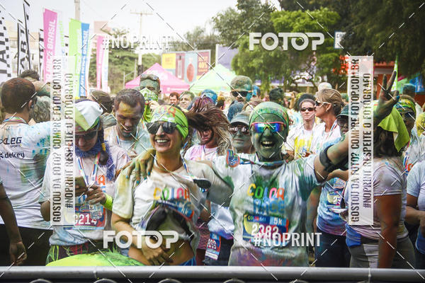 Buy your photos of the eventColor Race Brasil - So Carlos on Fotop
