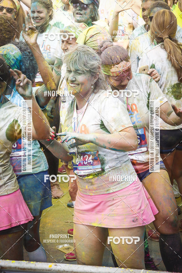 Buy your photos of the eventColor Race Brasil - So Carlos on Fotop
